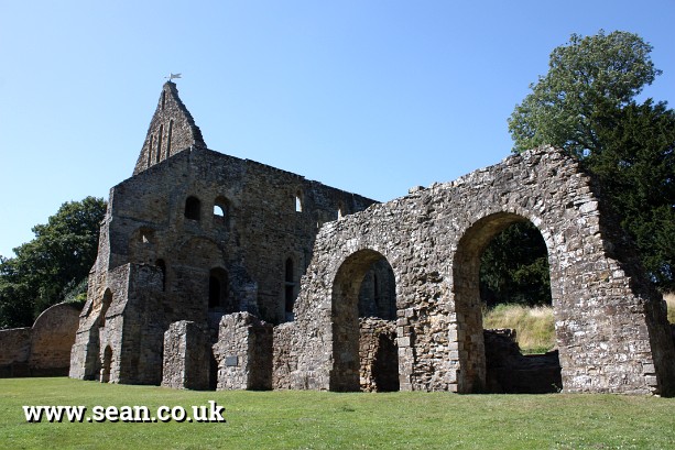 Photo of the ruins of Battle Abbey in England