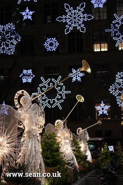Photo of Christmas decorations at the Rockefeller Center in New York, USA