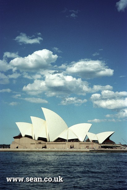Photo of Sydney Opera House (portrait layout) in Australia