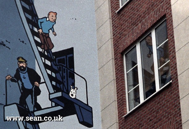 Photo of Tintin on the fire escape in Brussels, Belgium